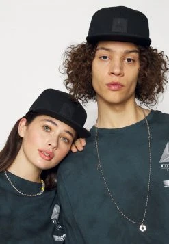 YOURTURN WINCENT WEISS UNISEX - Cappellino - Black -Youturn Abbigliamento Negozio 0194723a8cd541c5b40c70d823d199bc