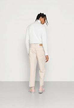 YOURTURN UNISEX - Jeans Baggy - Off White 9 YOURTURN UNISEX - Jeans Baggy - Off White -Youturn Abbigliamento Negozio 06d016cf6701421ea061b6f79c207e06