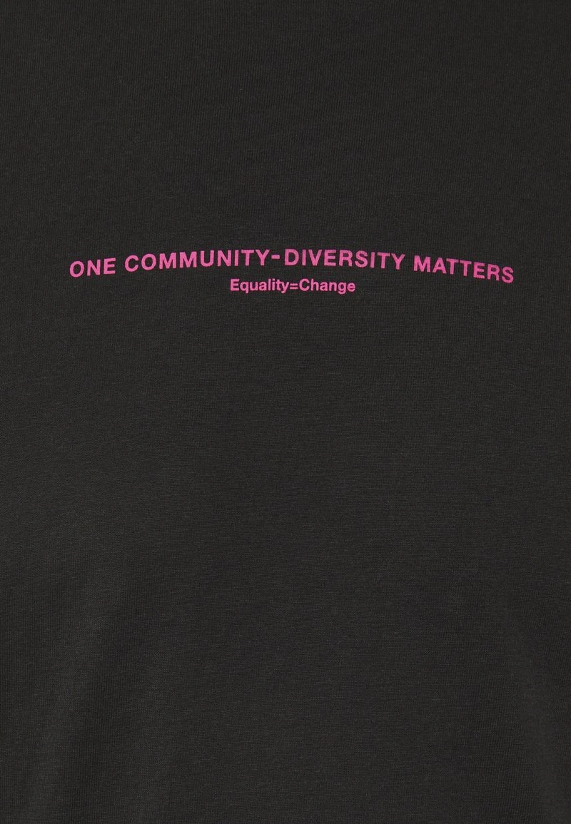 YOURTURN T-shirt Con Stampa - Black, Unisex 11 YOURTURN T-shirt Con Stampa - Black, Unisex - immagine 9