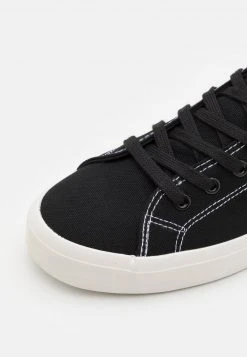 YOURTURN DISNEY UNISEX - Sneakers Alte - Black -Youturn Abbigliamento Negozio 1d7c5d989dbb4c07a089ac96052c08fc