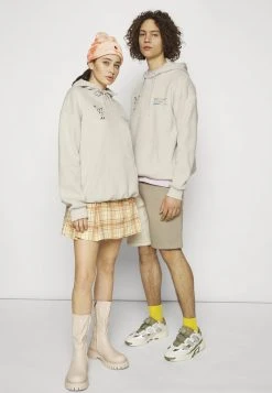 YOURTURN WINCENT WEISS - Felpa Con Cappuccio - Stone, Unisex -Youturn Abbigliamento Negozio 2242638fd7a24026bb58352a1fb19970