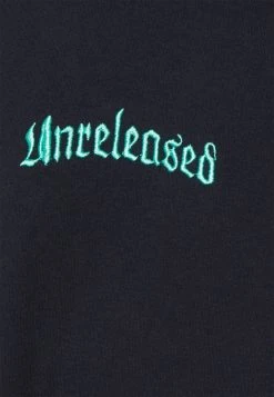 YOURTURN TUNRELEASED BUTTERFLY TEE - T-shirt Con Stampa - Black, Unisex -Youturn Abbigliamento Negozio 25abfad14870499eb62e44e0cc6cbdab