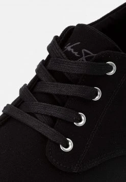 YOURTURN Stringate Sportive - Black, Unisex 13 YOURTURN Stringate Sportive - Black, Unisex -Youturn Abbigliamento Negozio 34c61da03c3d45bfb04b85085ee35c20