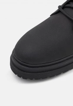 YOURTURN UNISEX - Stivaletti Stringati - Black -Youturn Abbigliamento Negozio 355dd7c420324d8d9e7f6d8a6c149b5f