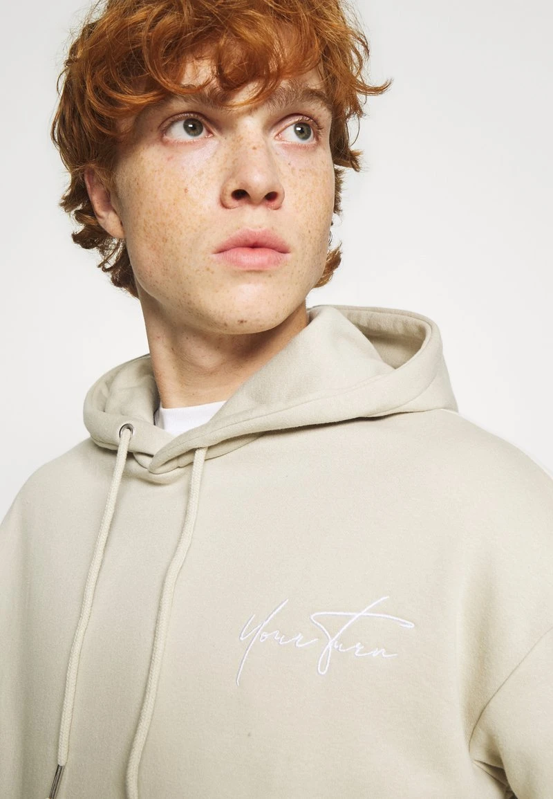 YOURTURN BOLD SCRIPT HOODIE UNISEX - Felpa - Beige 6 YOURTURN BOLD SCRIPT HOODIE UNISEX - Felpa - Beige - immagine 4
