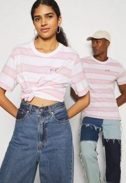 YOURTURN UNISEX - T-shirt Con Stampa - Pink/lilac -Youturn Abbigliamento Negozio 3a87ff8fea254bcea93b463fb4a8549f