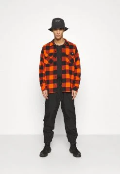 YOURTURN UNISEX - T-shirt Basic - Black -Youturn Abbigliamento Negozio 40e0fad7281c4d40a0efb110faf3cde7