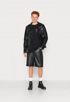 YOURTURN UNISEX - T-shirt Con Stampa - Black -Youturn Abbigliamento Negozio 452a47fb1a7745c6ba24db1ce9d98fe6