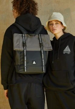 YOURTURN WINCENT WEISS UNISEX - Zaino - Black -Youturn Abbigliamento Negozio 521ee79eb7b44d52a0875299c50eb765