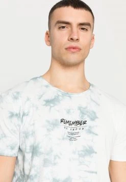 YOURTURN Unisex HALF BODY TIE DYE TEE - T-shirt Con Stampa - Green 11 YOURTURN Unisex HALF BODY TIE DYE TEE - T-shirt Con Stampa - Green -Youturn Abbigliamento Negozio 63013e55387f45d8908d13177b5f383b