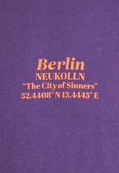 YOURTURN UNISEX - T-shirt Con Stampa - Purple 16 YOURTURN UNISEX - T-shirt Con Stampa - Purple -Youturn Abbigliamento Negozio 7cc8e5ad2f1c4c069fad18e7df0c80b0