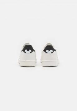 YOURTURN DISNEY UNISEX - Sneakers Basse - White -Youturn Abbigliamento Negozio 810e7fcc6eb24d4c9429b76cfca9e617