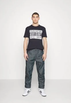 YOURTURN UNISEX - T-shirt Con Stampa - Black 9 YOURTURN UNISEX - T-shirt Con Stampa - Black -Youturn Abbigliamento Negozio 8cad7033ba3f4d7bbf83c87db65d466d