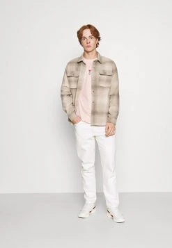 YOURTURN UNISEX - T-shirt Basic - Pink -Youturn Abbigliamento Negozio 9375a3e4934842fbbe4132800938c242