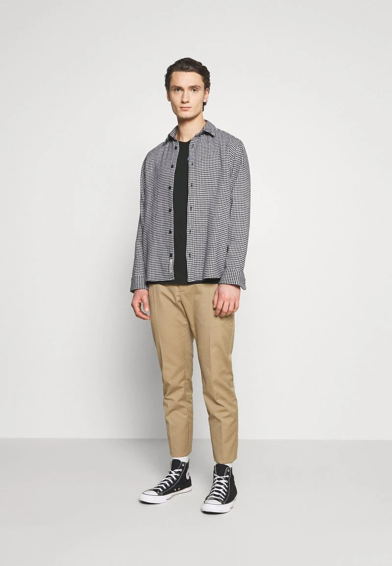 YOURTURN T-shirt Con Stampa - Black, Unisex 4 YOURTURN T-shirt Con Stampa - Black, Unisex - immagine 2