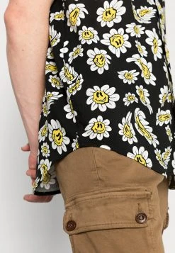 YOURTURN UNISEX - Camicia - Black 11 YOURTURN UNISEX - Camicia - Black -Youturn Abbigliamento Negozio 98412018a76b44de932c4859e3f9c834