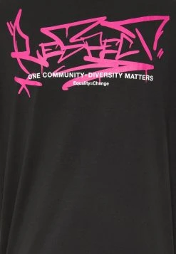 YOURTURN T-shirt Con Stampa - Black, Unisex 19 YOURTURN T-shirt Con Stampa - Black, Unisex -Youturn Abbigliamento Negozio 9be52a5f6d1040d7a0a0e990ef86ec76