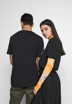 YOURTURN Unisex T-shirt Con Stampa - Black 10 YOURTURN Unisex T-shirt Con Stampa - Black -Youturn Abbigliamento Negozio 9eb1bd5aa2ee4651a5d5eea5b9462303