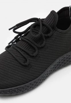 YOURTURN UNISEX - Sneakers Basse - Black 17 YOURTURN UNISEX - Sneakers Basse - Black -Youturn Abbigliamento Negozio 9fb753075b034b6cac88b990550ae1cb