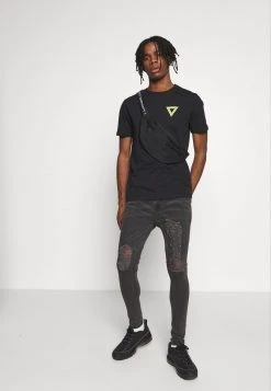 YOURTURN T-shirt Con Stampa - Black, Unisex -Youturn Abbigliamento Negozio 9fec8dc576ce4d70bc49134fe985bcf7