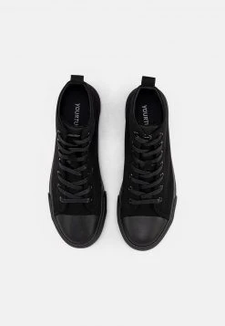 YOURTURN Sneakers Basse - Black, Unisex 11 YOURTURN Sneakers Basse - Black, Unisex -Youturn Abbigliamento Negozio ad752ae0f4da463da85d73f823a477c0