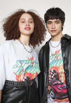 YOURTURN UNISEX - T-shirt Con Stampa - White -Youturn Abbigliamento Negozio ba215fad73354534a50508b7978e1ada