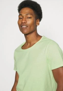 YOURTURN RAW EDGE UNISEX - T-shirt Basic - Green -Youturn Abbigliamento Negozio bb7dba4d7f3147fdb29f4015c188f591