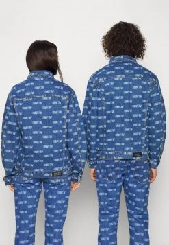 YOURTURN WINCENT WEISS UNISEX - Giacca Di Jeans - Blue Denim -Youturn Abbigliamento Negozio c630b7dfe58a4d7ca402fc41b2b71edb