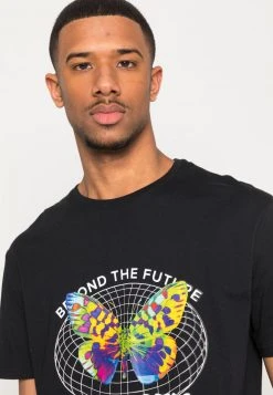 YOURTURN REALITY MOTION GRAPHIC T-SHIRT UNISEX - T-shirt Con Stampa - Black 11 YOURTURN REALITY MOTION GRAPHIC T-SHIRT UNISEX - T-shirt Con Stampa - Black -Youturn Abbigliamento Negozio d1f8896620bc4b1eaffec6888115b811