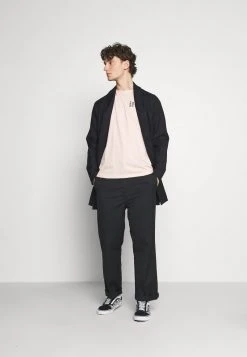 YOURTURN T-shirt Con Stampa - Pink, Unisex -Youturn Abbigliamento Negozio d6dcbc3ad1a94db6835ed642f09292d2