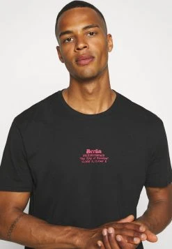 YOURTURN UNISEX - T-shirt Con Stampa - Black -Youturn Abbigliamento Negozio d6e5c2fdec434809a2251fcbedb3d028