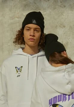 YOURTURN WINCENT WEISS UNISEX - Berretto - Black -Youturn Abbigliamento Negozio fc823d5753484133bca3fb31444cebea